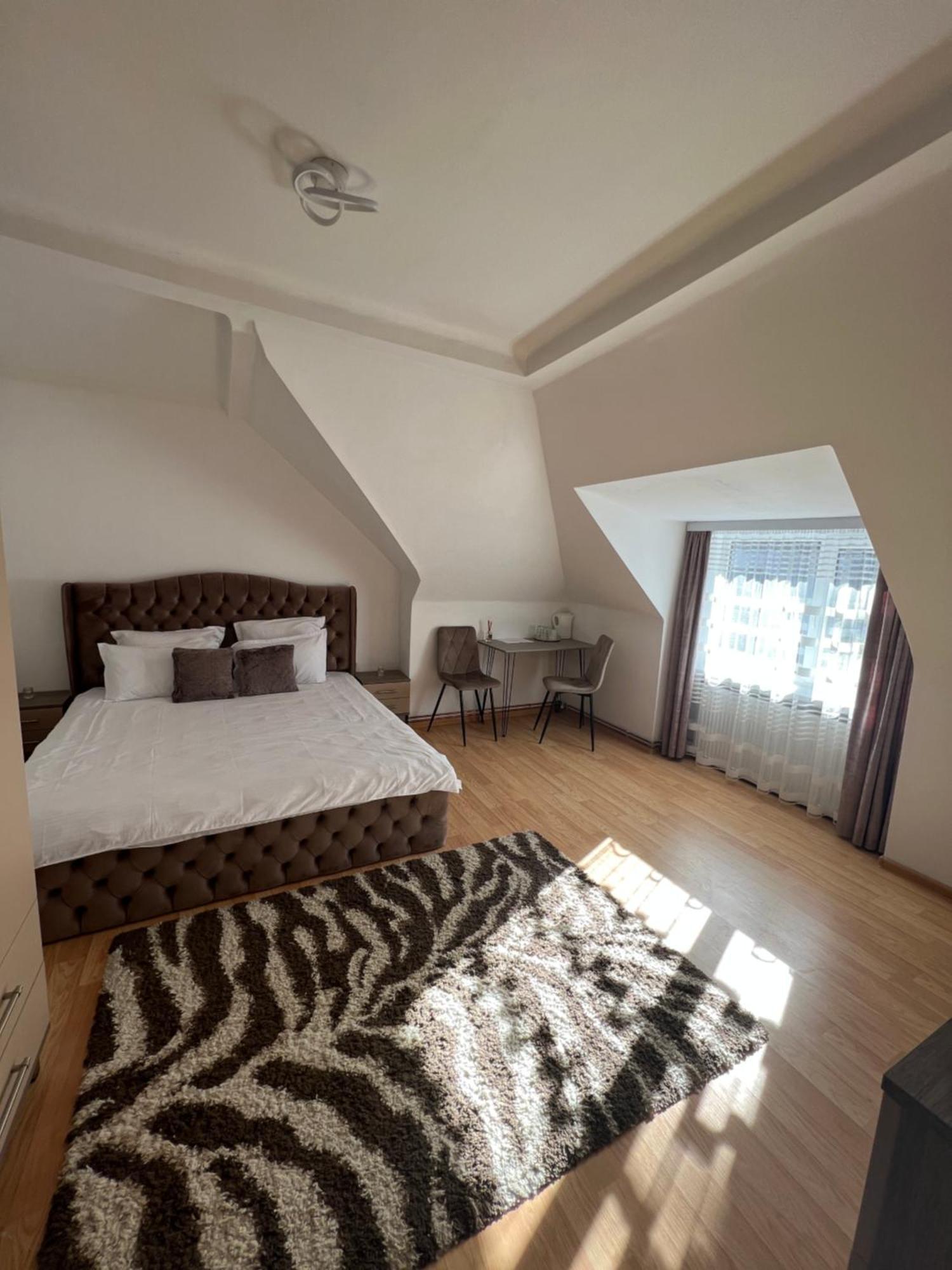 Central Studio 28 Sinaia Exterior photo